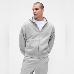 GAP Men's Gray Zip-Up Hoodie & Sweatpants